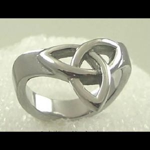 Infinity thumb ring stainless steel Trinity Knot